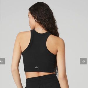 Alo Crop top